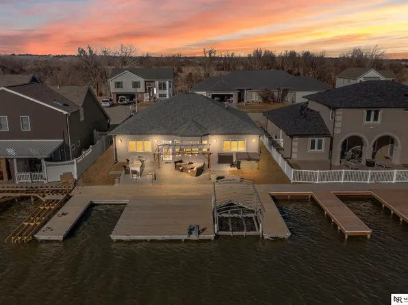 543 Pier 2, Lincoln, NE 68528