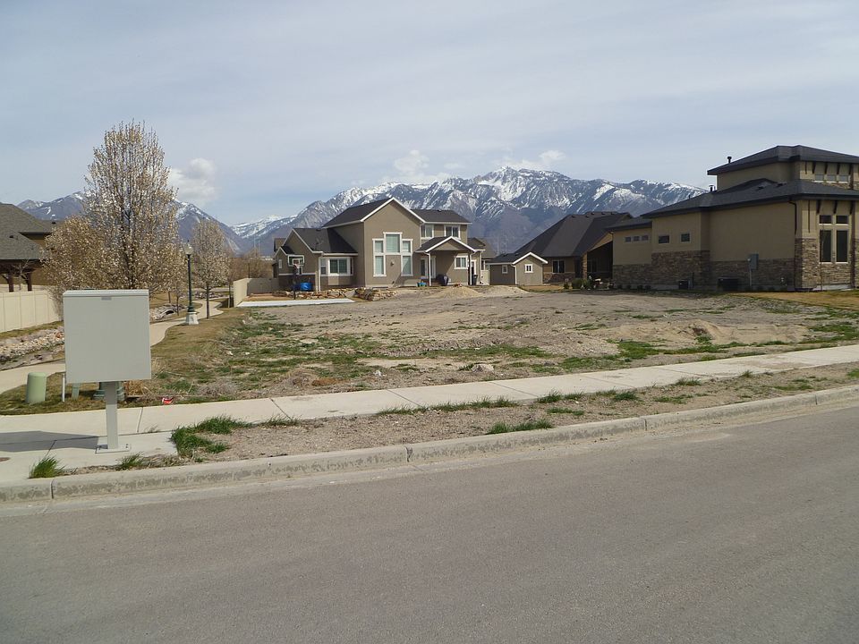 2nd image of 10223 S Meadow Creek Ln
