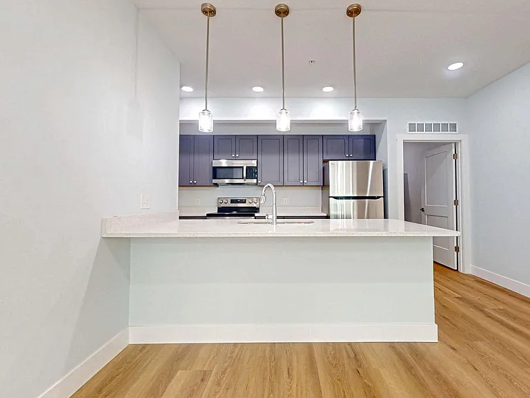 2414 N Neil St — Photo 6