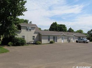 121 16th Ave W #&-1508, Menomonie, WI 54751