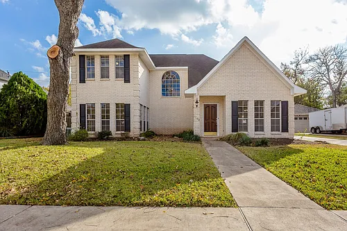 1703 Plantation Dr Photo 1