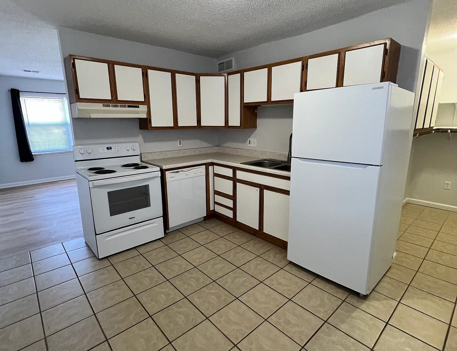 18837 E Wigwam Dr — Photo 3