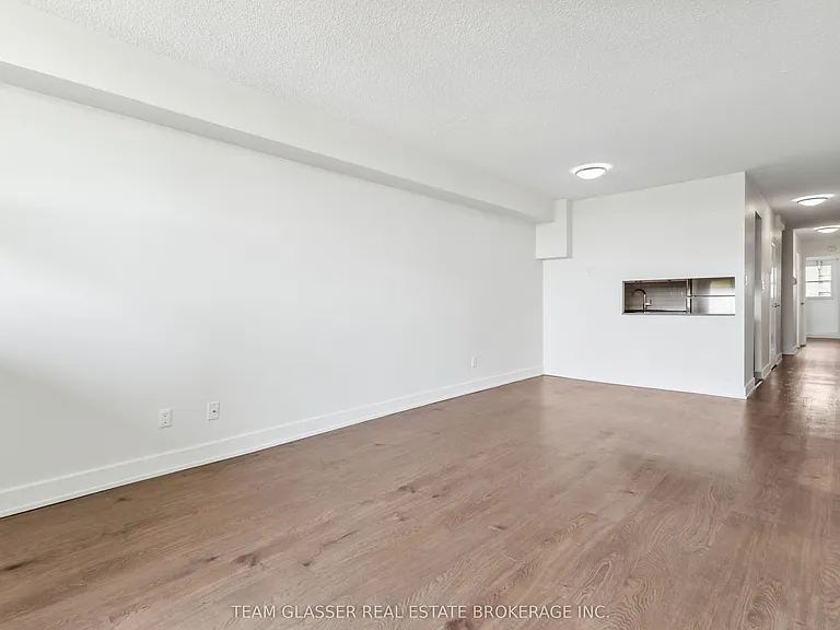 21 King St #409 — Photo 14