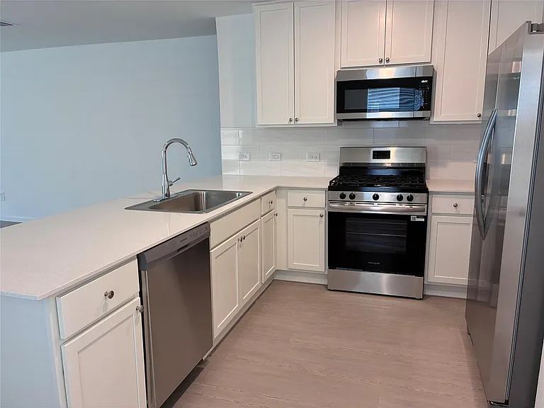 3606 Atlas Point Ln — Photo 9