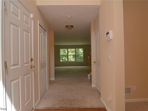 3rd image of 29486 Hummingbird Cir