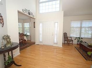 18 Rembrandt Way, East Windsor, NJ 08520
