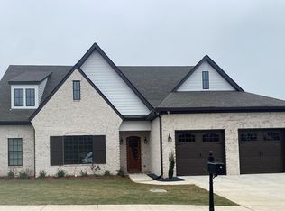 2911 Mill Lakes Rdg, Opelika, AL 36801