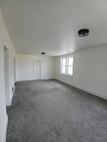 994 Freeport Rd #1 Photo 1
