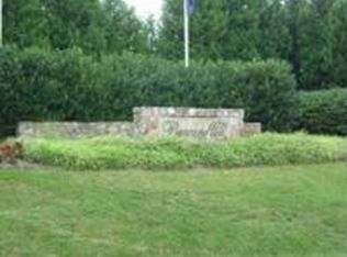 40319 Iron Liege Ct, Leesburg, VA 20176