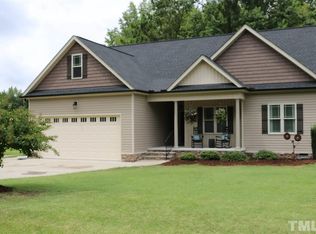 150 Denvale Dr, Selma, NC 27576