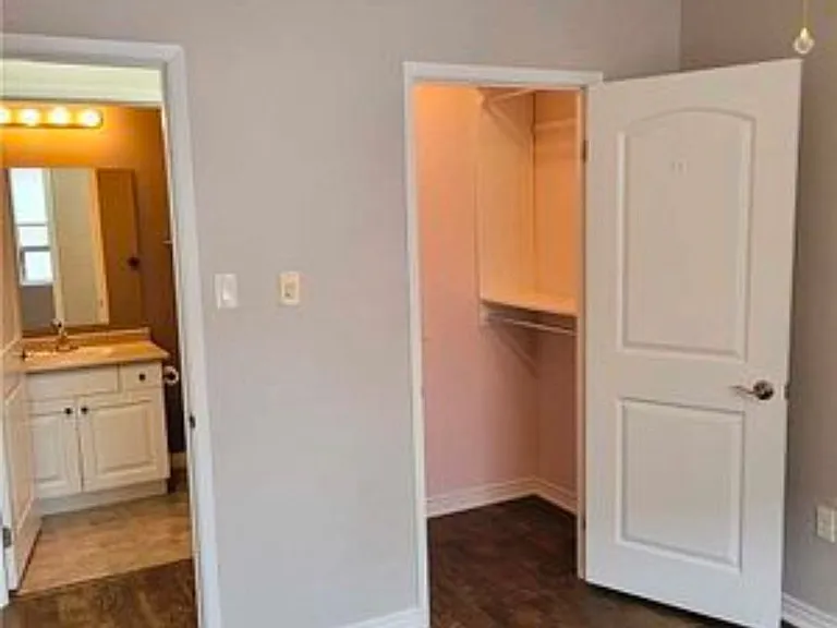 435 Colborne St #205 — Photo 10