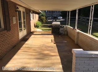 1323 Mimosa Dr, Louisville, TN 37777