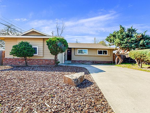 2nd image of 6155 Woodside Dr