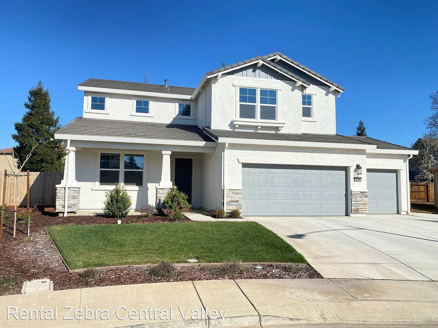 3544 Creekview Ct photo 1