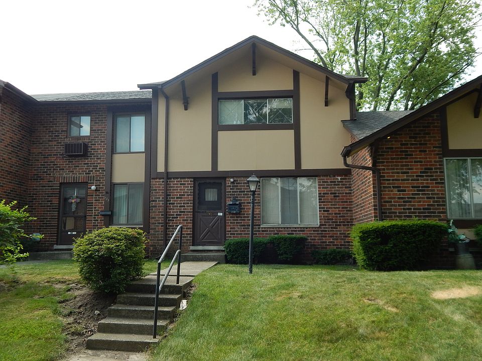 1st image of 17W737 Kirkland Ln