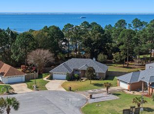 1403 Nautilus Dr, Navarre, FL 32566