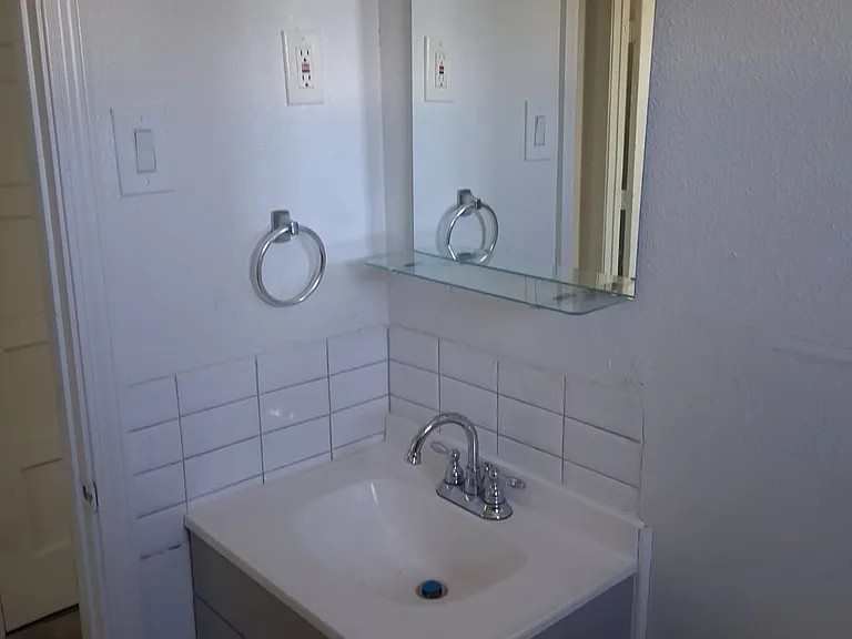 855 Canton — Photo 10