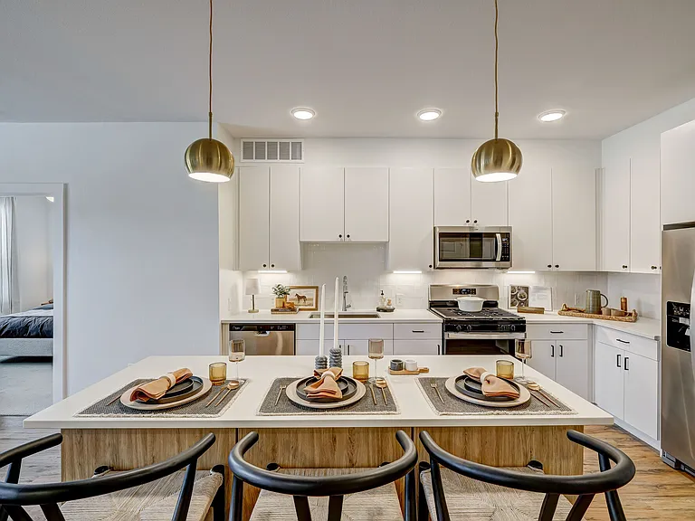 The Taylor at Greenway — Photo 17