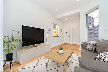 Rented by Living New York