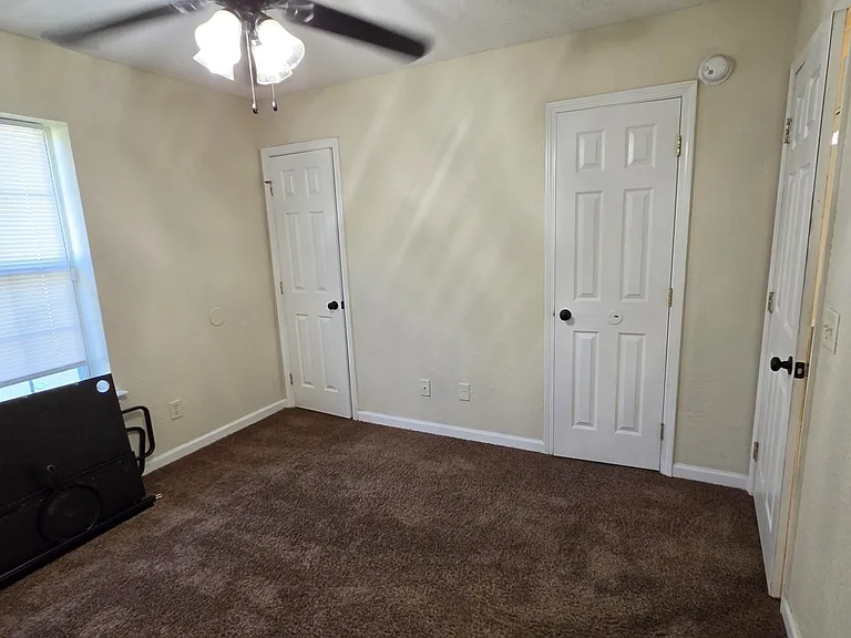 403 S Ashley St — Photo 19