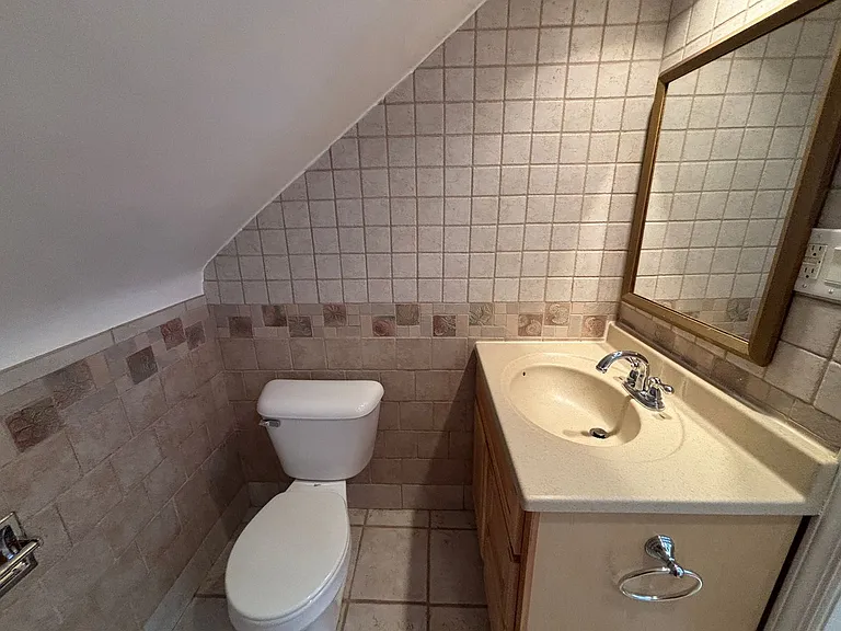 3479 Overbrook Dr — Photo 37