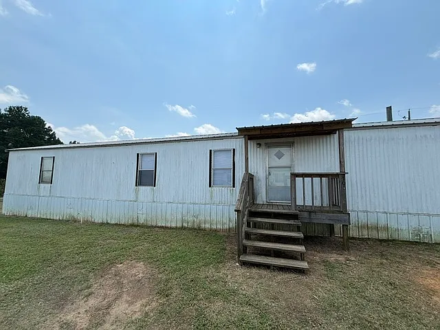 101 County Road 447 — Photo 8