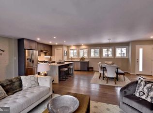 6903 Baylor Dr, Alexandria, VA 22307