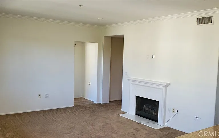 2441 Watermarke Pl — Photo 4