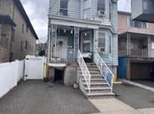 313 4th St, Fairview, NJ