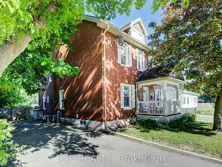 63 Brook St #UPPER — Photo 1