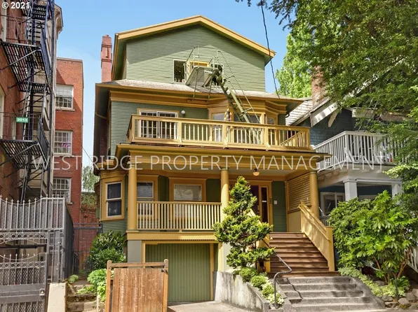 133 NW Trinity Pl #2, Portland, OR 97209