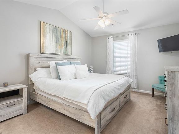 4th image of 5424 Sky Hill Dr