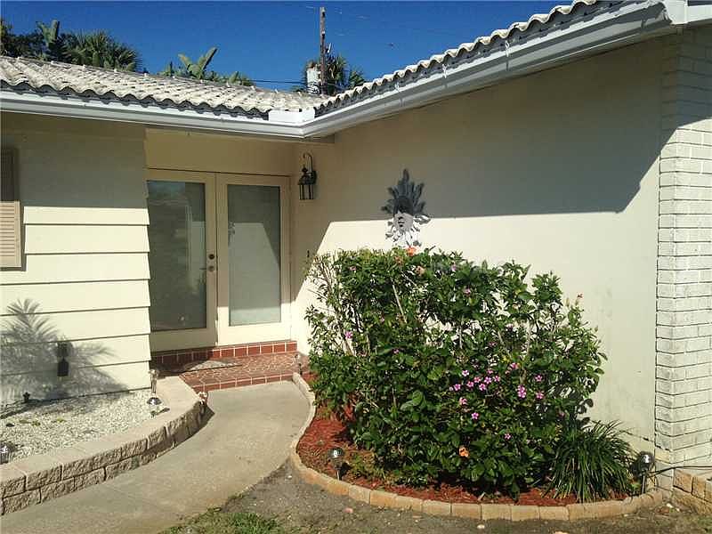 1st image of 5550 Williamsdale Ct