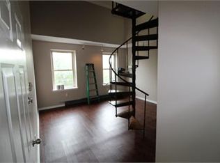 614 Armandale St, Pittsburgh, PA 15212