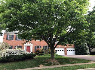 9410 Ravina Ct, Fairfax Station, VA 22039