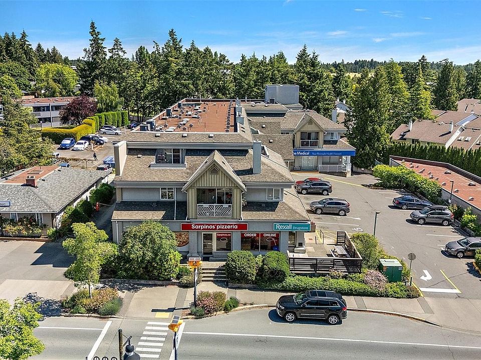 1st image of 7143 W Saanich Rd #302