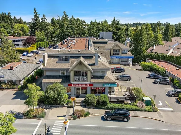 7143 W Saanich Rd #302, Central Saanich, BC V8M 1P7