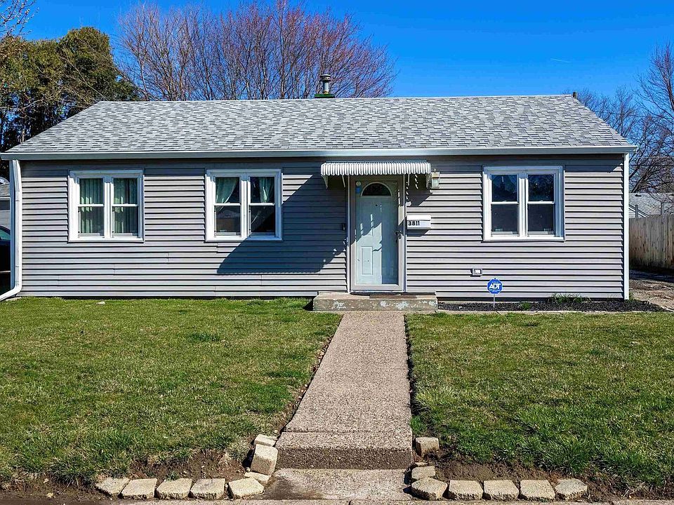 1st image of 3811 10th Avenue Pl
