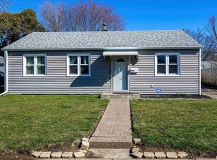 3811 10th Avenue Pl, Moline, IL 61265