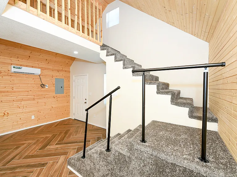 222 Highview Dr — Photo 11