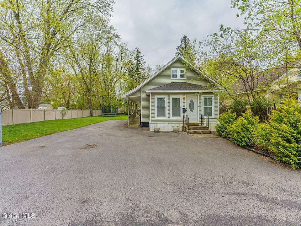 122 Gifford Road, Schenectady, NY 12304 Zillow