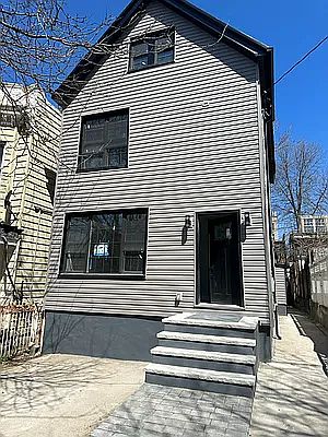 1st image of 659 E 229th St