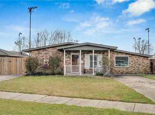 1912 Cooper Rd, Terrytown, LA 70056