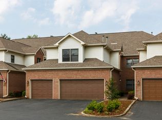 3744 Hurstbourne Ridge Blvd, Louisville, KY 40299