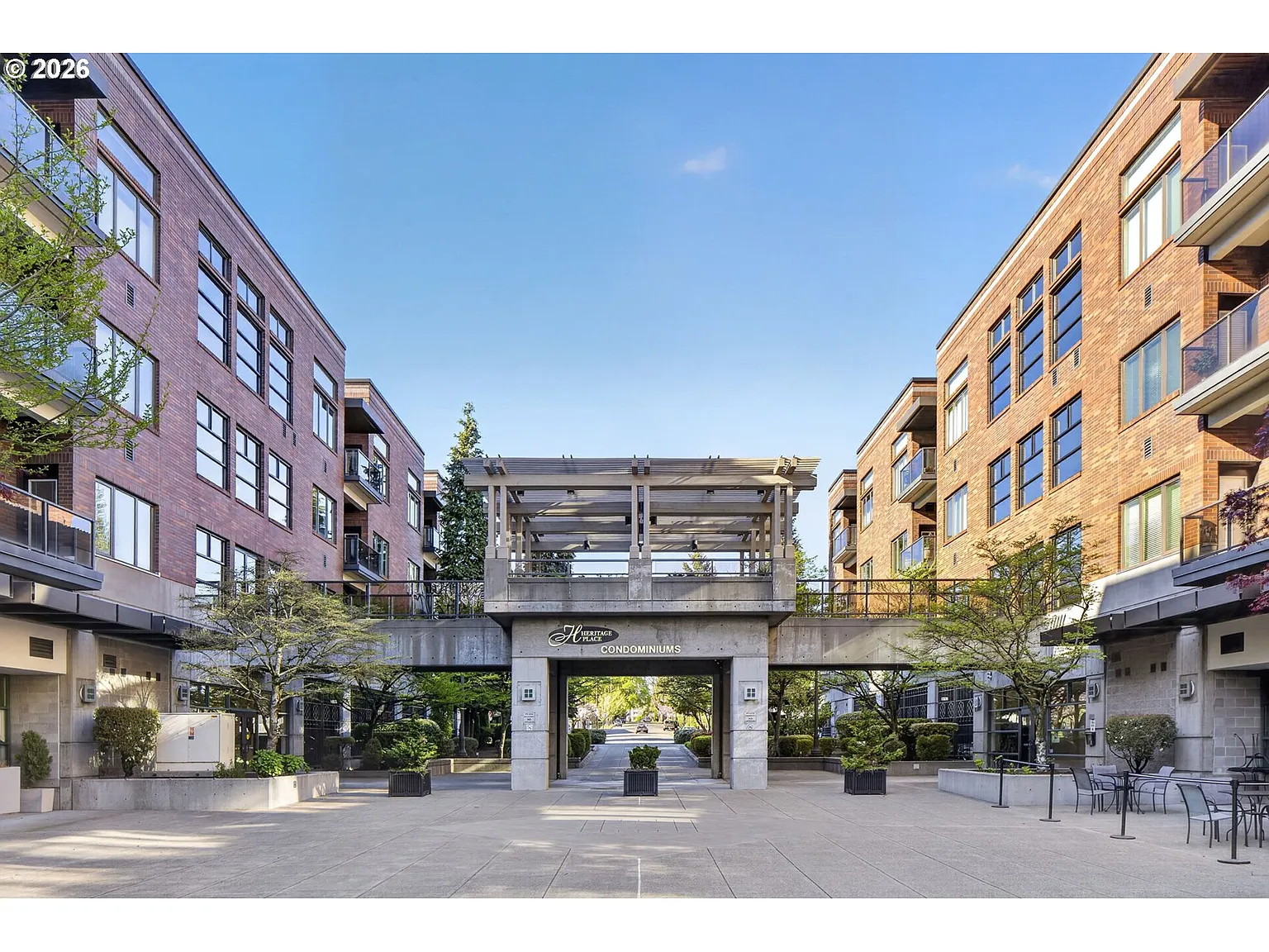300 W 8th St 324 #324 photo 1