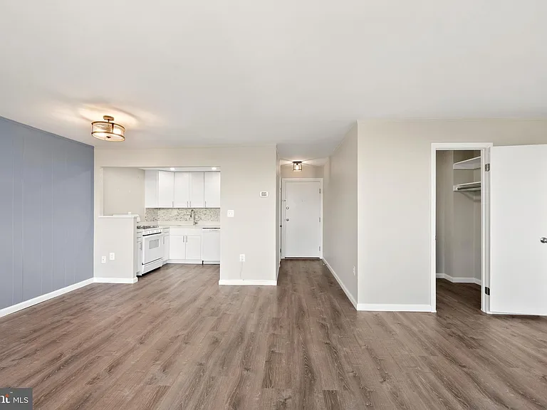 5353 Columbia Pike #607 — Photo 10