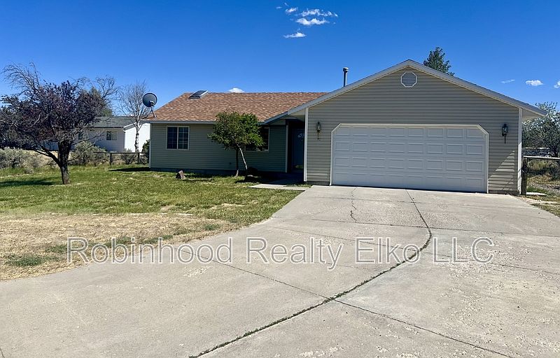 1st image of 132 Flora Pl