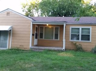 2206 S Spruce St, Wichita, KS 67211