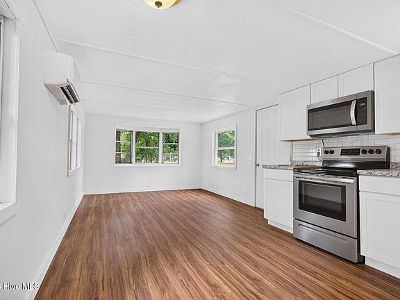 2nd image of 1681 Tuna Drive SW