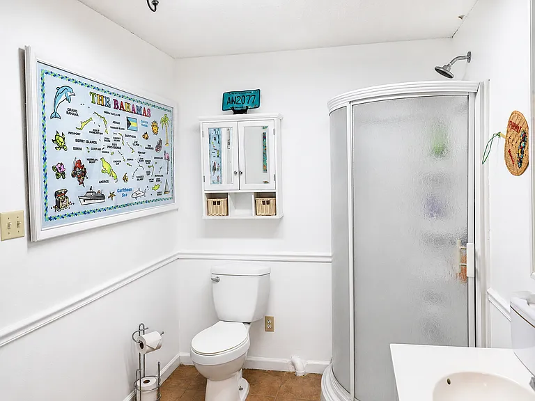 4008 Breezy Hill Ln — Photo 12